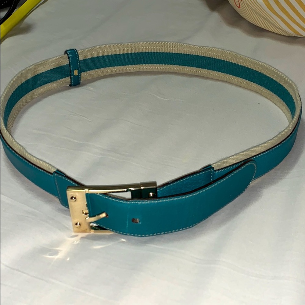 Gucci women’s reversible belt